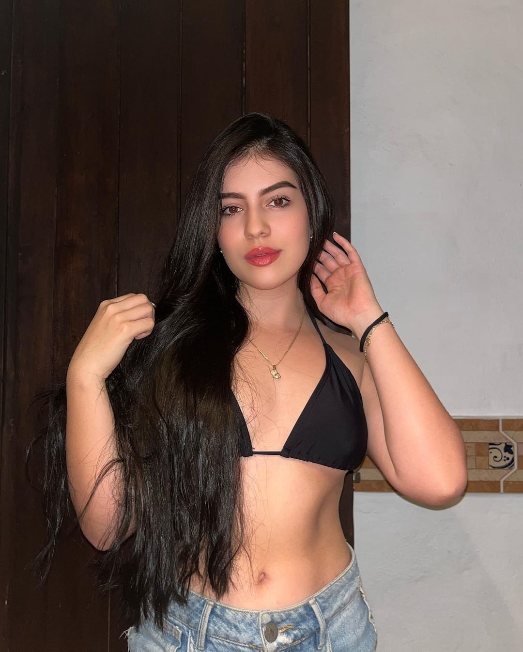Zi