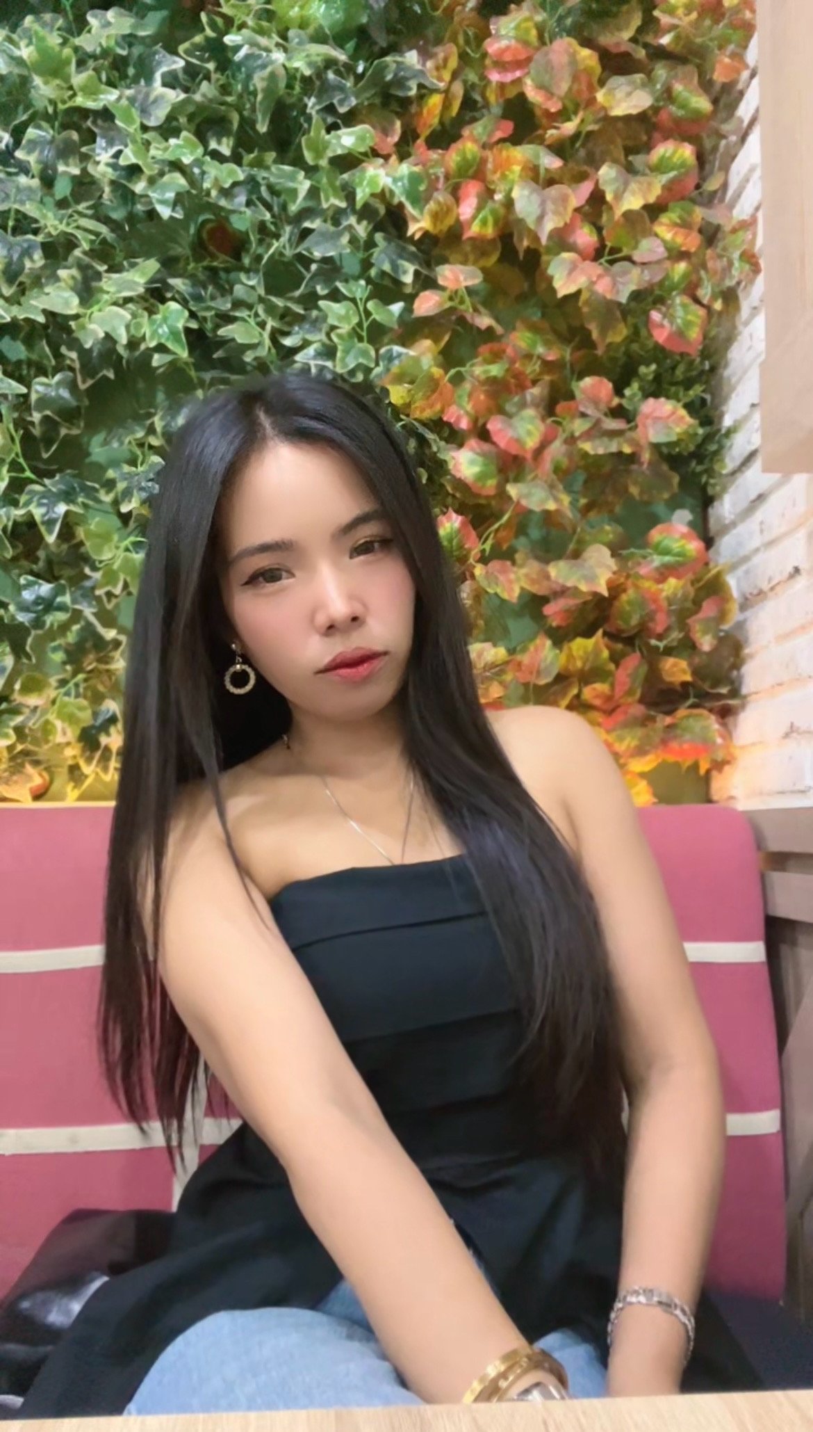 Vali